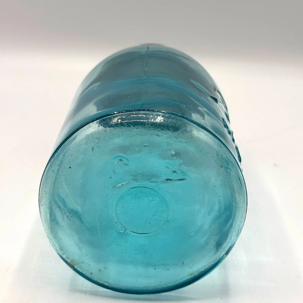 Rare 1900's Ball blue Mason qt.jar.